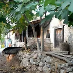 Konukevi Exclusive Boutique 1 Faralya